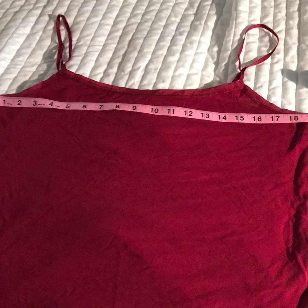 🎈LOFT Cranberry cami